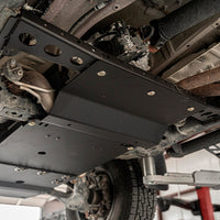 Transfer case skid plate