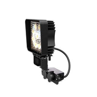 Front Runner - 4"/100mm LED Flood Light w/ Bracket - RRAC059 - 4WD CREW