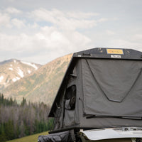 Eezi-Awn - Stealth Hard Shell Roof Top Tent